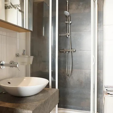 Rue Du Faubourg Saint Honore - 8 Apartment
